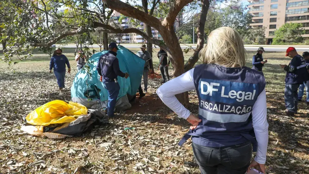 GDF faz ação de acolhimento a moradores de rua no Plano Piloto